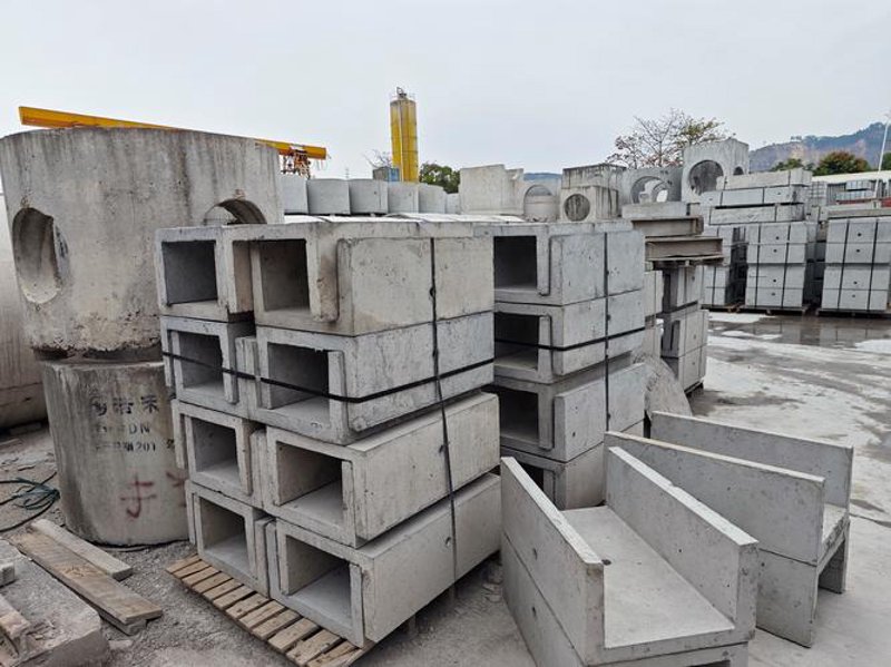 水泥管在现代工程建设中的应用与发展